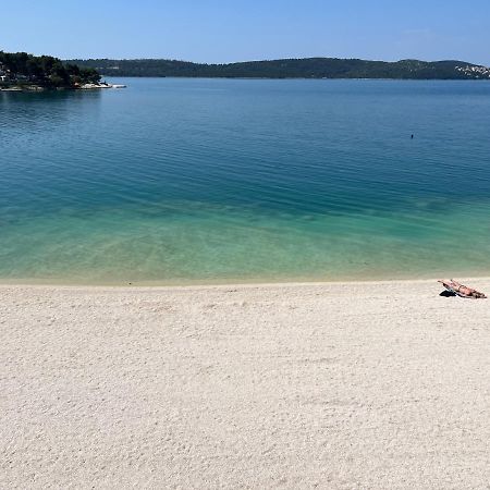 Apartments Villa Luxor Trogir Exterior photo