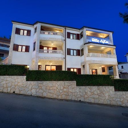 Apartments Villa Luxor Trogir Exterior photo