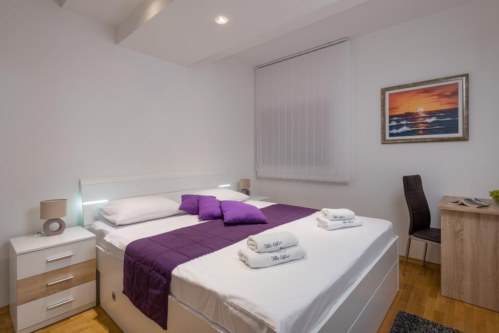 Apartments Villa Luxor Trogir Exterior photo