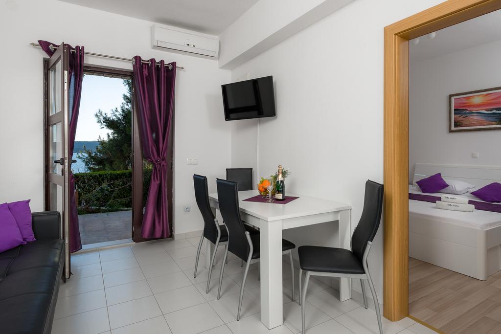 Apartments Villa Luxor Trogir Exterior photo